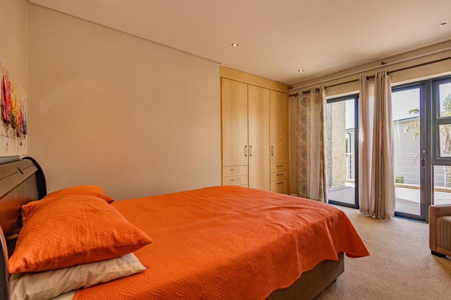 6 Bedroom Property for Sale in Baronetcy Estate Western Cape